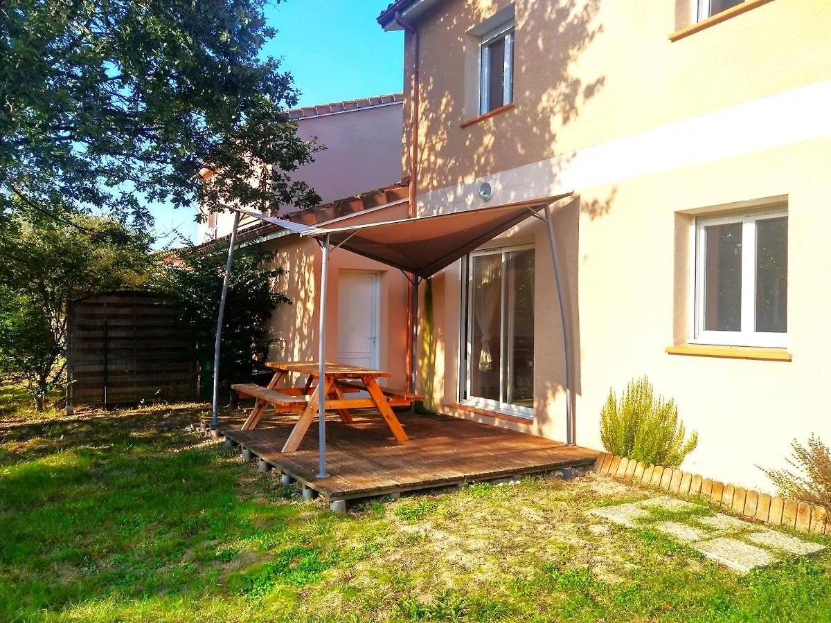 Le Clos Andree - Charmante Maison 8 Personnes - 5 Lits - Climatisation Reversible - Parking 3 Vehicules - Garage - Zone Nord Montauban - Terrasse Et Jardin