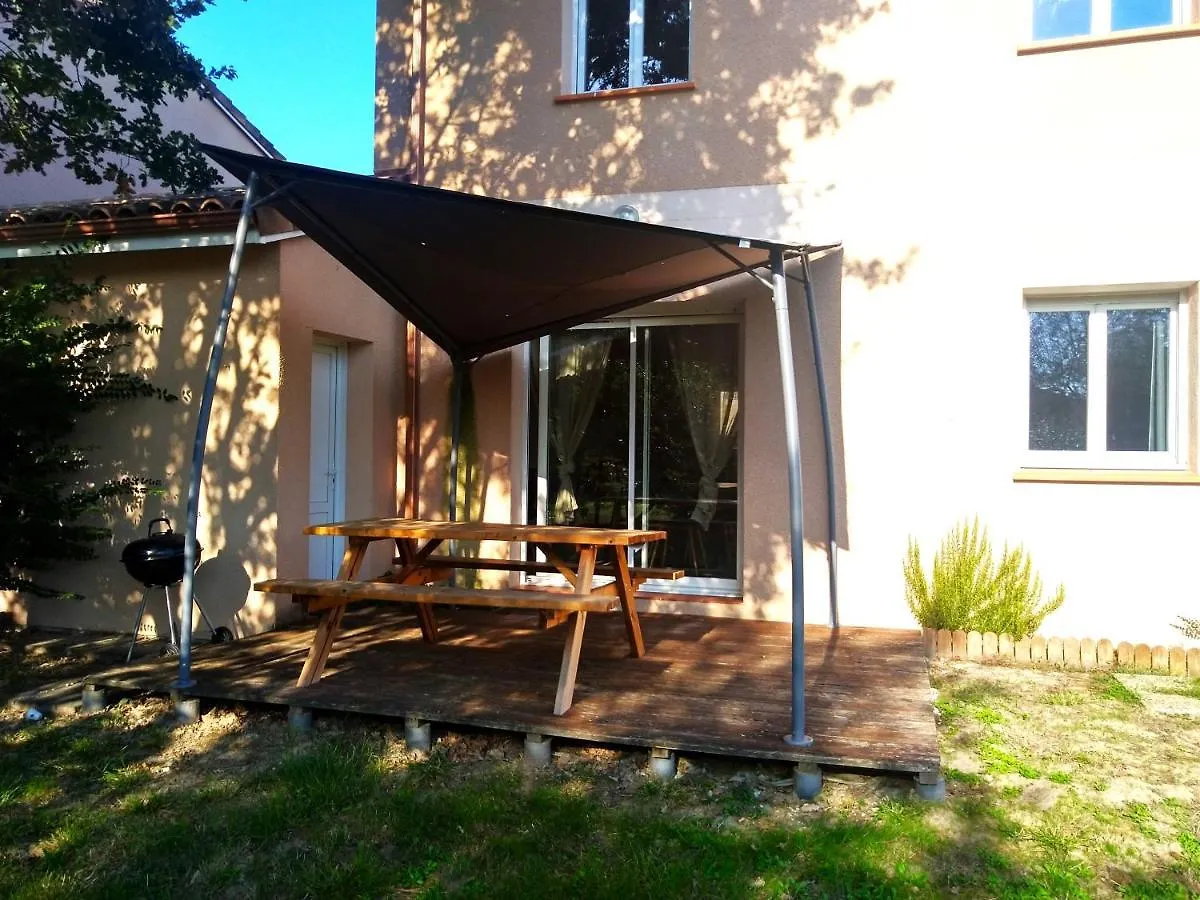 Le Clos Andree - Charmante Maison 8 Personnes - 5 Lits - Climatisation Reversible - Parking 3 Vehicules - Garage - Zone Nord Montauban - Terrasse Et Jardin 0*,